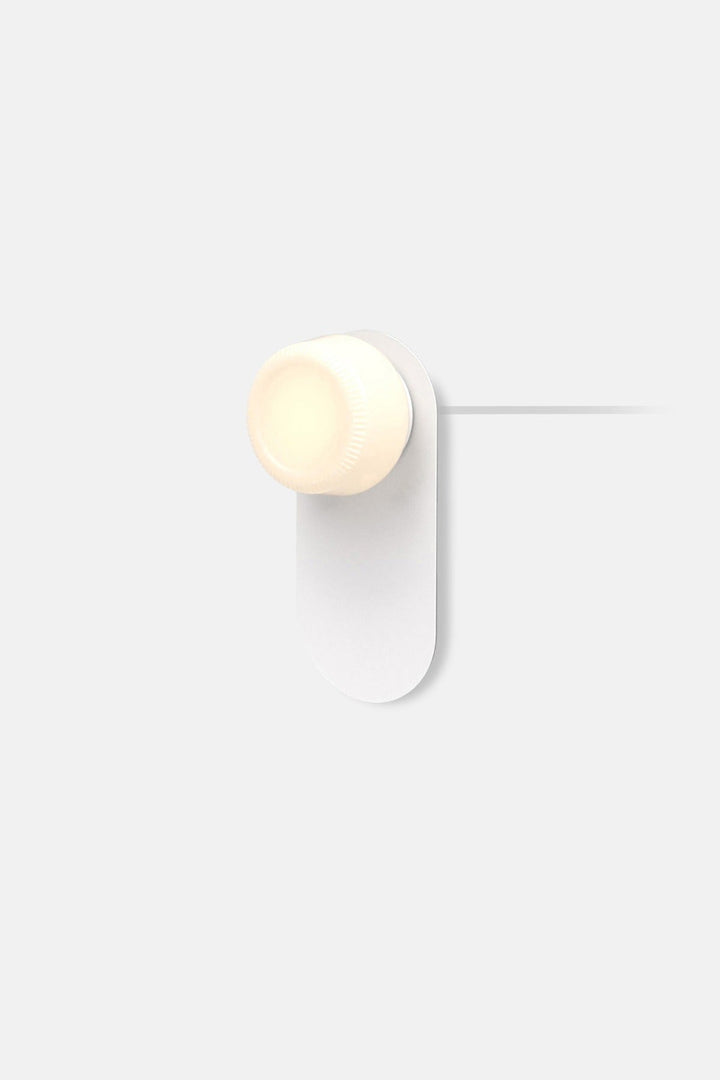 Pastille 1 Wayfind Corded - Ribbed - RBW Lighting - Matte White - 2700K (warm white) - Corded Plug - in (Back) / 120V Input - HORNE