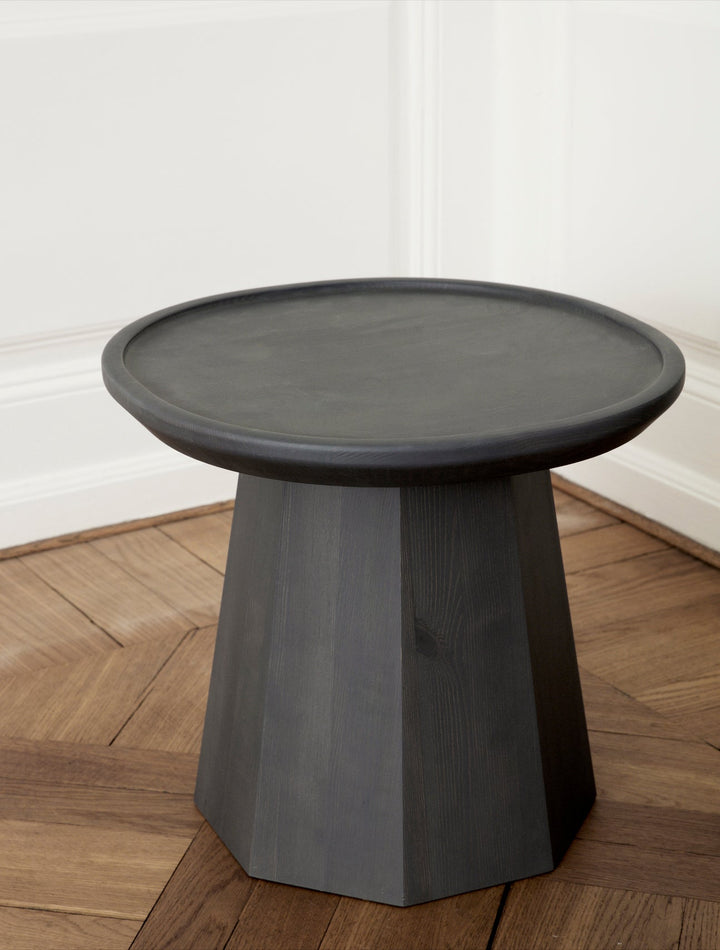 Pine End Table - Normann Copenhagen Side Tables - Pine Table Small - Dark Grey - HORNE