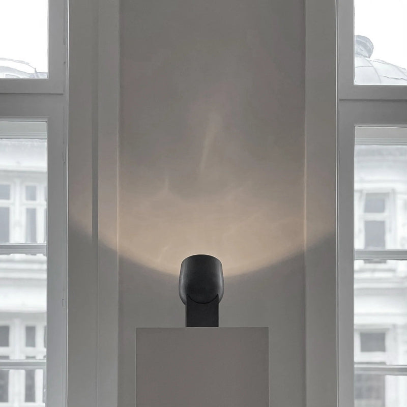 Pivot Table Lamp - 101 Copenhagen Table + Task - HORNE