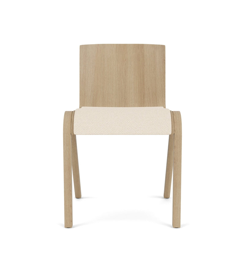 Ready Dining Chair - Upholstered Seat - Audo Copenhagen - Chairs - Red - Stained Oak - Boucle 02 - HORNE