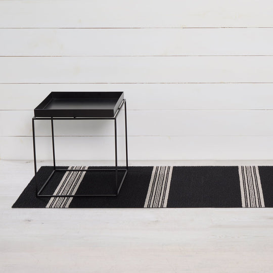Relay Stripe Shag Mat in Coal