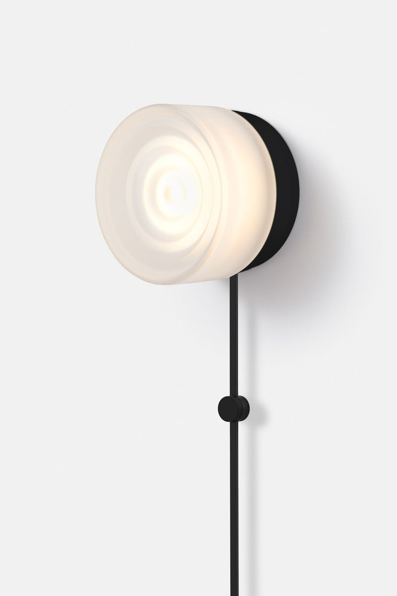 Ripple Corded - Black Anodized - RBW Lighting - White Interior - 2700K (warm white) - Corded Plug - in (Back) / 120V Input - HORNE