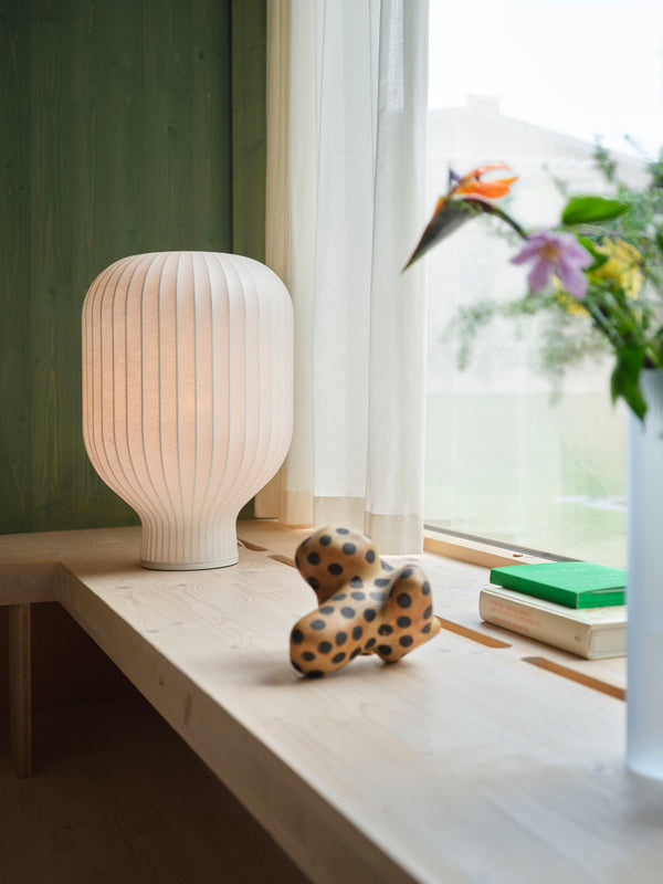 Strand Table Lamp - Muuto Table + Task - HORNE
