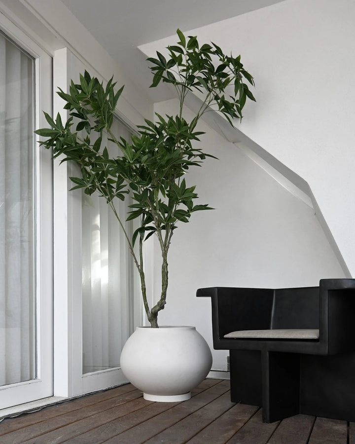 Sunao Plant Pot Fat - 101 Copenhagen Vases - Black - HORNE