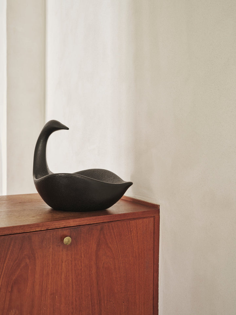 Swan Centrepiece - Ferm Living - Serveware - HORNE