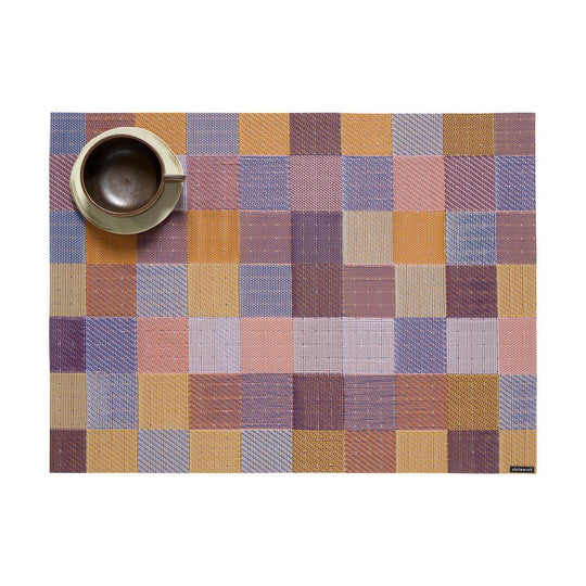 Tint Placemat lifestyle