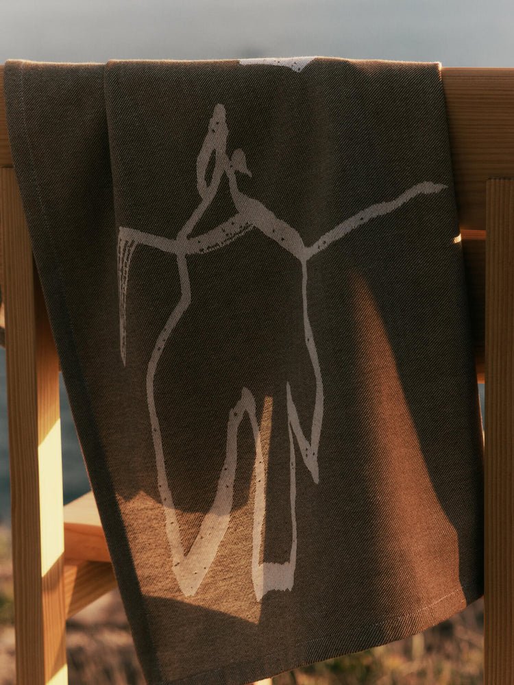 Vuelo Tea Towel - Ferm Living Kitchen & Dining - Elm Green/Coffee - HORNE