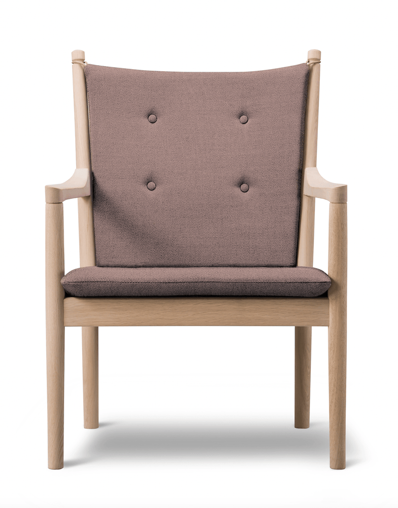 1788 Easy Chair - Soap Treated Oak - Fredericia - Chairs - Rime 641 - HORNE