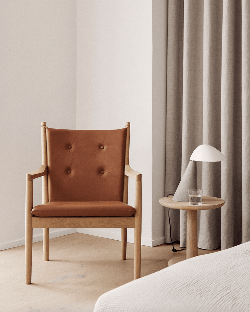 1788 Easy Chair - Soap Treated Oak - Fredericia - Chairs - Rime 641 - HORNE