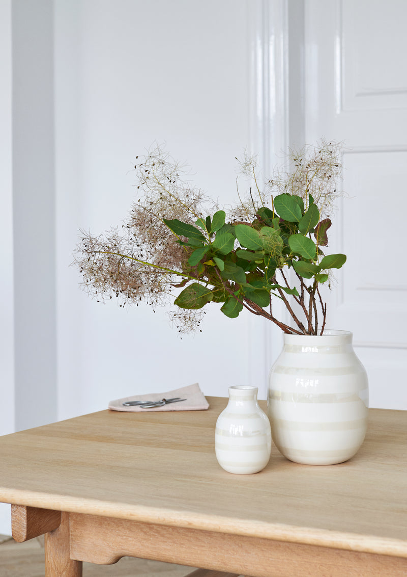 Omaggio Vase - Mother of Pearl - Kähler - Vases - 6.3