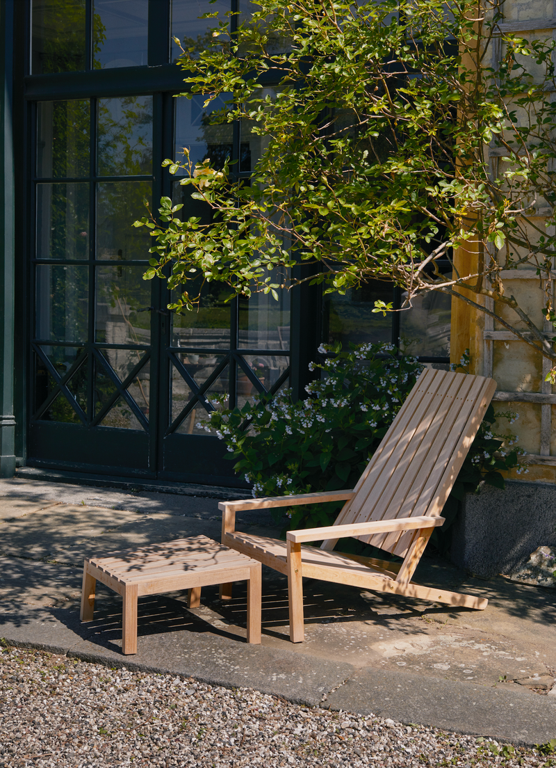 Between Lines Deck Chair & Foot Stool - Skagerak by Fritz Hansen - Outdoor Furniture - Chair Only - HORNE