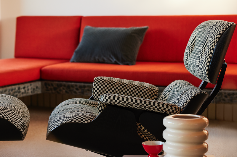 Eames® Lounge Chair and Ottoman - Alexander Girard Check - Herman Miller® - Chairs - Classic - White Oak - Black/White Checker - HORNE