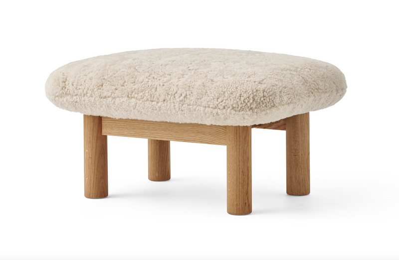 Brasilia Ottoman - Sheepskin - Audo Copenhagen Chairs - Sahara - Walnut - HORNE