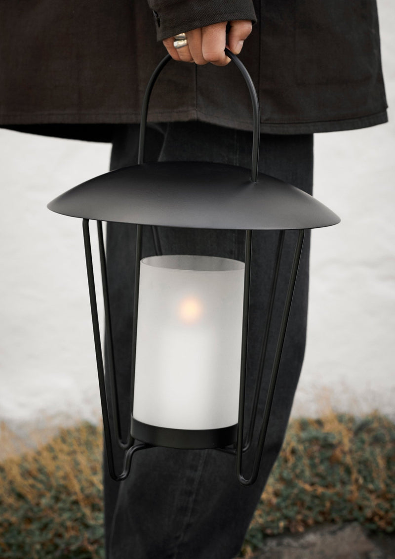 Abri Lantern - Ferm Living - Black - HORNE