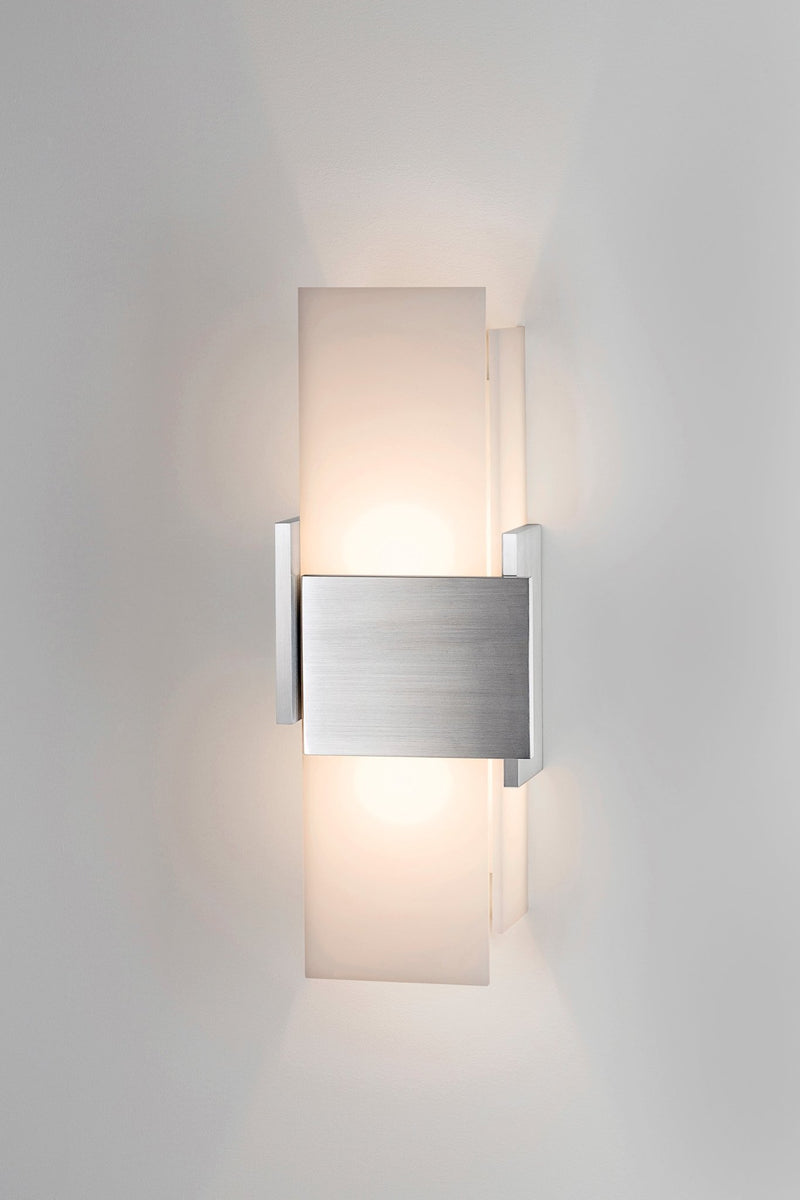 Acuo LED Sconce