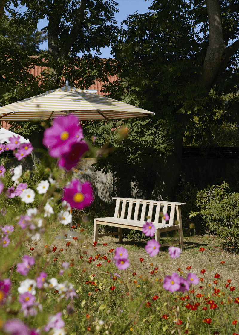 Atlantis Umbrella Ø330 - Round Striped - Skagerak by Fritz Hansen - Outdoor Accessories - Dark Blue Stripes - HORNE