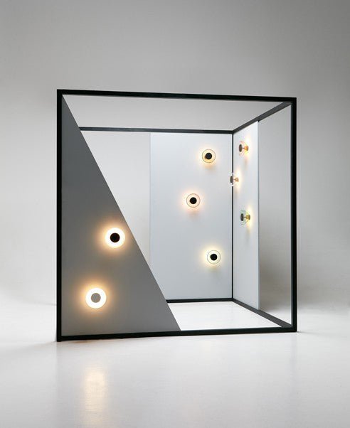 Aura Wall Light