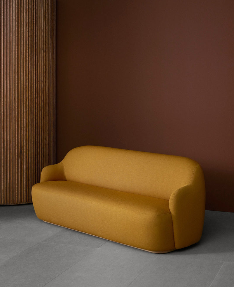 Barba Club Sofa - Fogia - Sofas - Barnum - Pine - HORNE