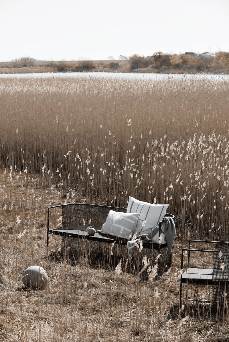 Bauhaus Lounge Bench - HORNE
