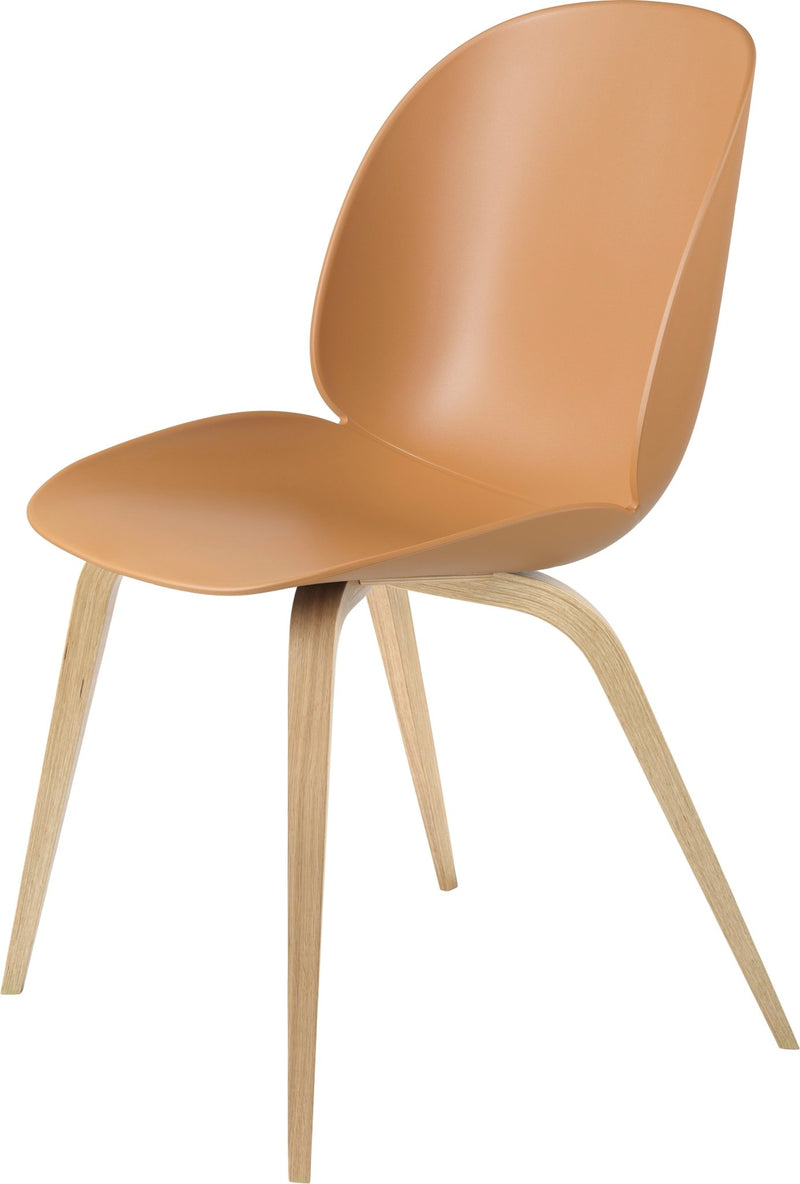 Beetle Dining Chair - Oak Base - Gubi - Chairs - Alabaster White - HORNE