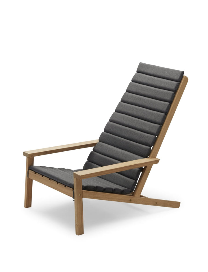 Between Lines Deck Chair Cushion - Skagerak by Fritz Hansen - Outdoor Furniture - Charcoal - HORNE