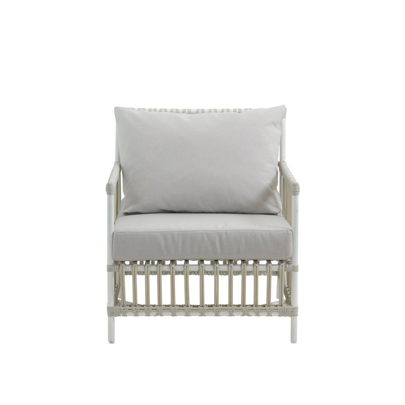 Caroline Lounge Chair - Exterior - Sika Design - Outdoor Furniture - Dove White - Sunbrella Sailcloth Seagull - HORNE