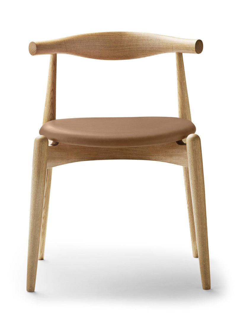 CH20 Elbow Chair - Carl Hansen & Son - Chairs - Soaped Beech - Fabric - Gabriel Mood - 04104 - HORNE