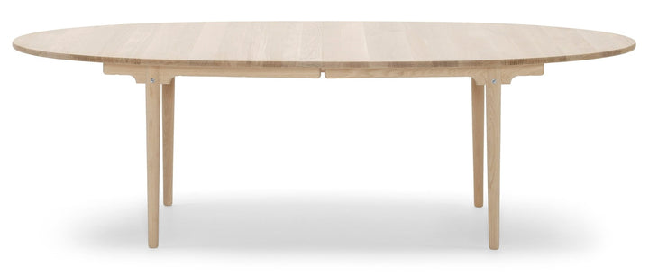 CH339 Round Table - Carl Hansen & Son - Tables - Soaped Oak - HORNE