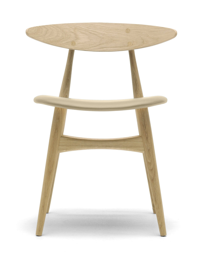 CH33P Dining Chair - Carl Hansen & Son - Chairs - Black Oak/Thor 301 Leather - HORNE