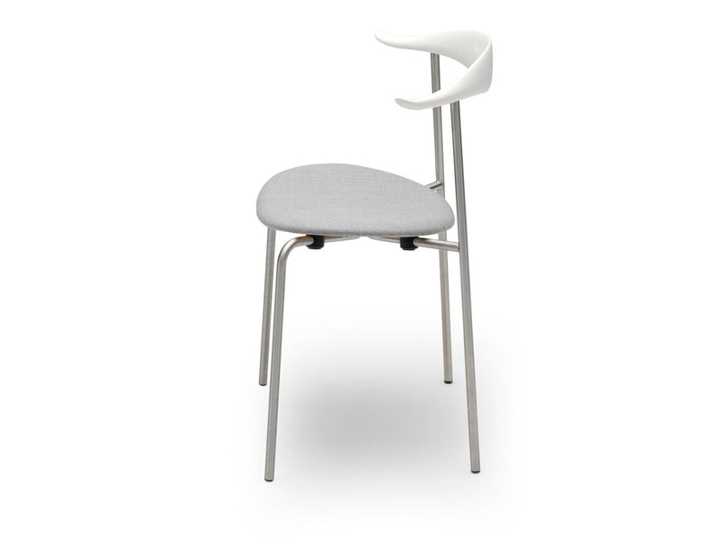 CH88P Dining Chair - Carl Hansen & Son - Chairs - Oiled Oak/Loke 7240/Black - HORNE