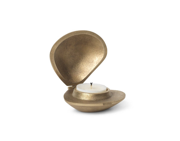Clam Candle Holder - Ferm Living - Candle Holders - HORNE