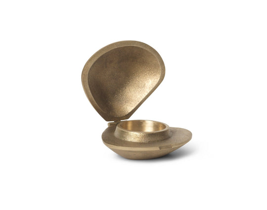 Clam Candle Holder - Ferm Living - Candle Holders - HORNE