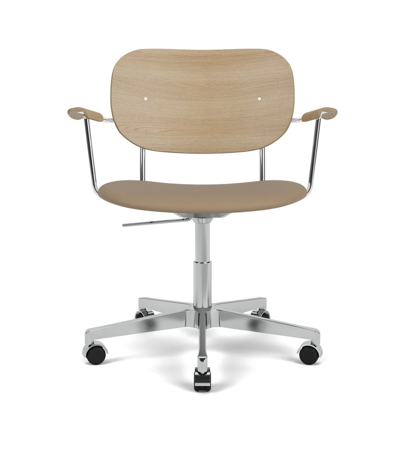 Co Task Chair - Upholstered Seat - Audo Copenhagen - Chairs - Natural Oak/ Audo Boucle 02 (Beige) - No Armrests - HORNE