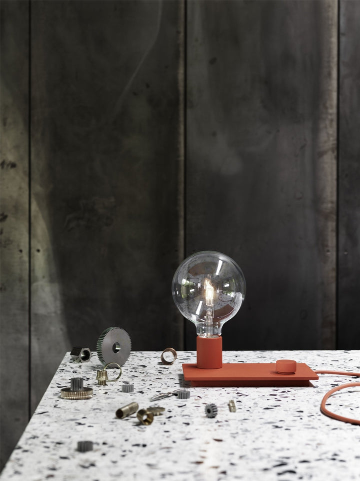 Control Table Lamp - Muuto - Table + Task - White - HORNE
