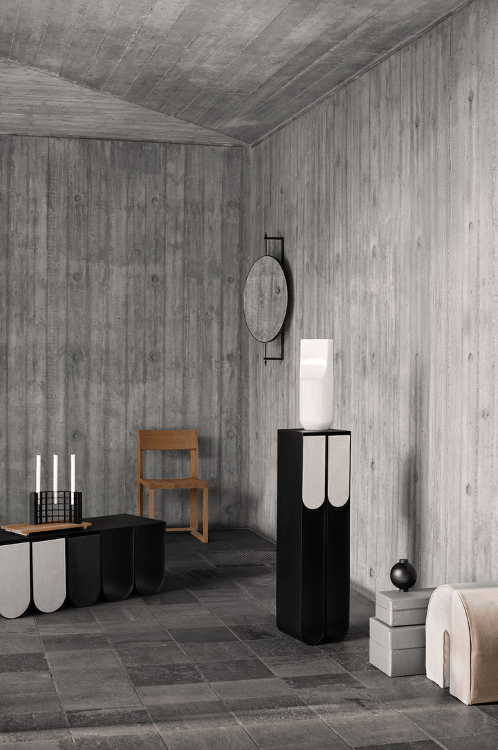 Curved Pedestal - Kristina Dam - Shelving - Black - HORNE