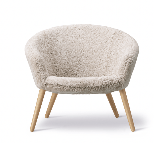 Ditzel Lounge Chair - Lacquered Oak - Fredericia - Chairs - HORNE