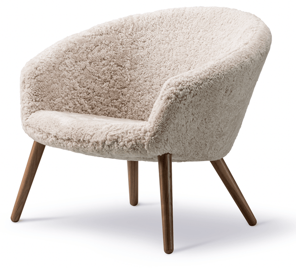 Ditzel Lounge Chair - Lacquered Walnut - Fredericia - Chairs - Moonlight Sheepskin - HORNE