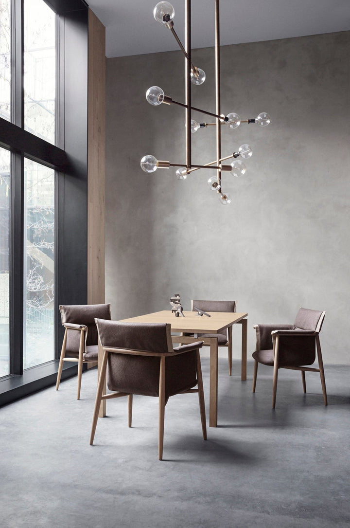 E005 Embrace Armchair - Carl Hansen & Son - Chairs - Oiled Oak/Thor 130 Leather - HORNE
