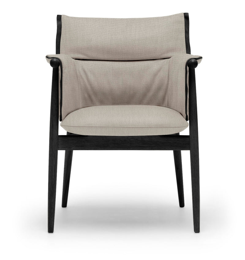 E005 Embrace Armchair - Carl Hansen & Son - Chairs - Oiled Oak/Sif 95 Leather - HORNE