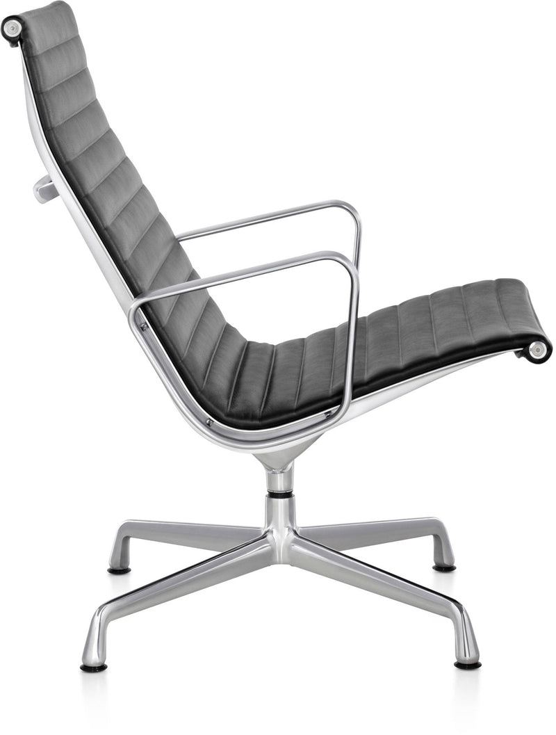 Eames® Aluminum Group Lounge Chair – Swivel and Arms - Herman Miller® - Chairs - Polished Aluminum - Prone Obsidian - HORNE
