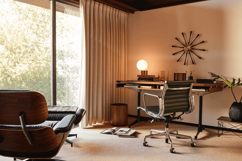 Eames® Aluminum Group Management Chair - Herman Miller® - Chairs - Glides with Manual Seat - Height Adjustment - Polished Aluminum - Prone Obsidian - HORNE