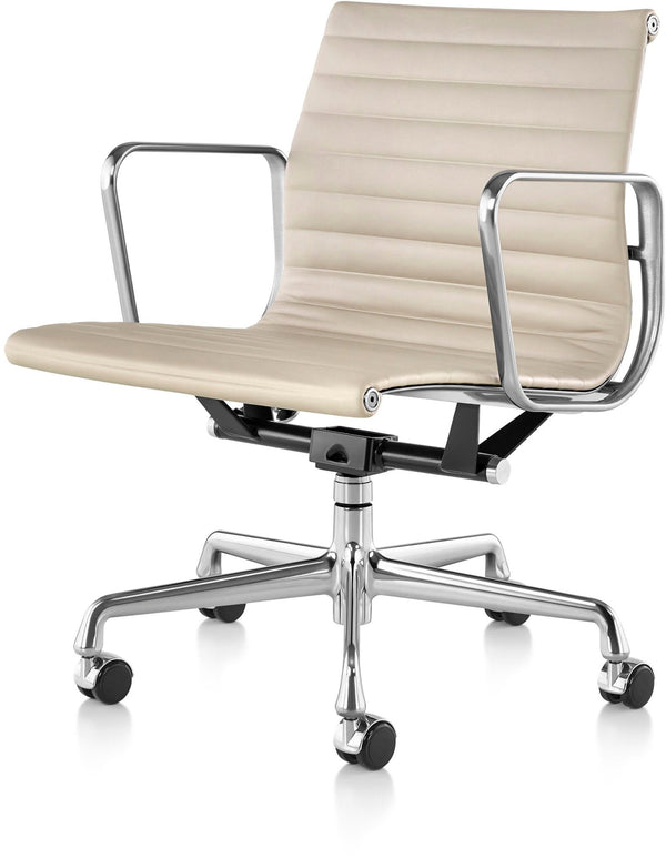 Eames® Aluminum Group Management Chair - Herman Miller® - Chairs - Glides with Manual Seat - Height Adjustment - Polished Aluminum - Prone Obsidian - HORNE
