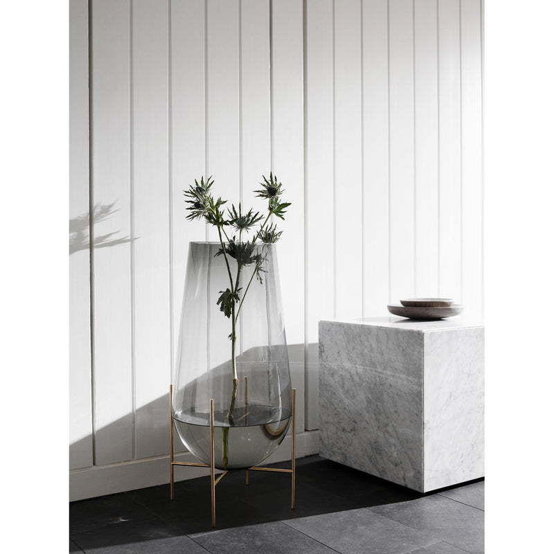 Echasse Vase - Audo Copenhagen - Vases - Small - Smoke/Brushed Brass - HORNE
