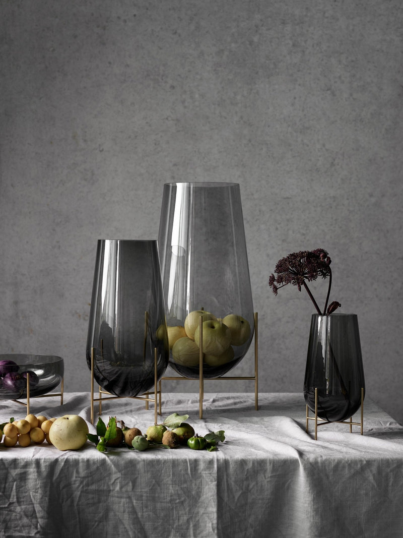 Echasse Vase - Audo Copenhagen - Vases - Small - Smoke/Brushed Brass - HORNE