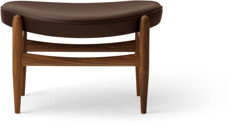 Elizabeth Ottoman - Audo Copenhagen Stools + Benches + Ottomans - Natural Oak - Dunes Leather - Cognac - HORNE