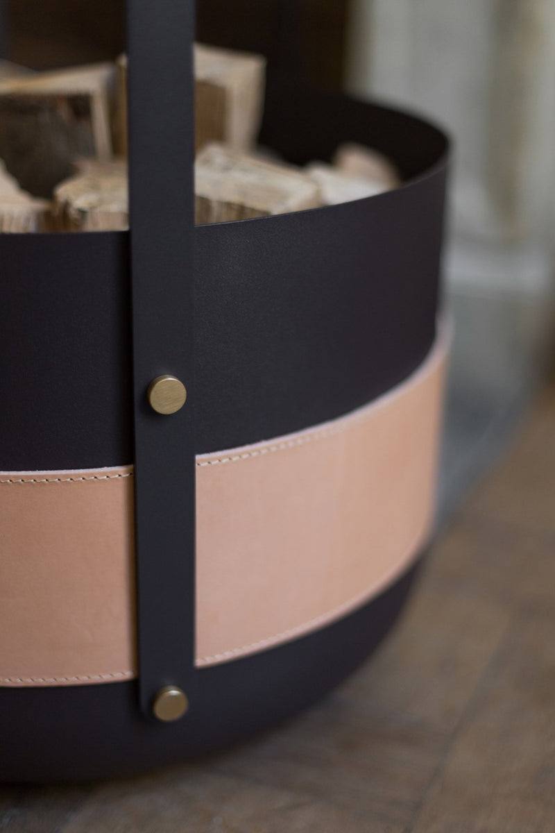 Emma Firewood Steel Basket by Eldvarm