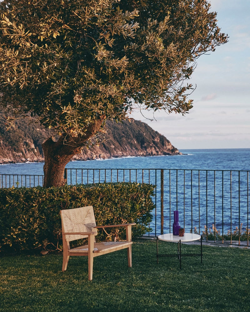 F - Chair Outdoor Lounge Chair - Gubi - Chairs - HORNE