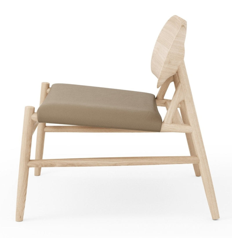 Ferdinand Lounge Chair - BRDR. Kruger - Chairs - Fumed Oak - Savanne Black Leather - HORNE