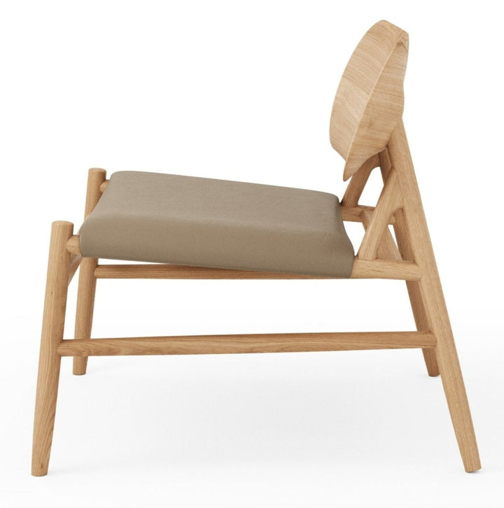 Ferdinand Lounge Chair - BRDR. Kruger - Chairs - Oiled Oak - Spectrum Almond Leather - HORNE