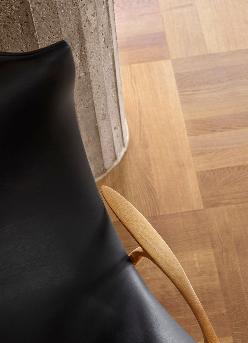 FH429 Signature Chair - Carl Hansen & Son - Chairs - Oiled Oak - HORNE